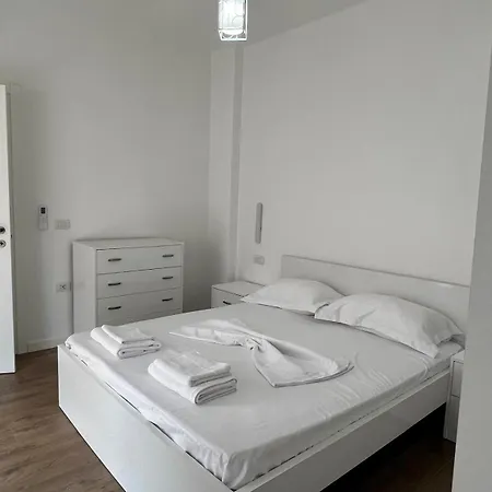 Pashaj Guest house Zvernec